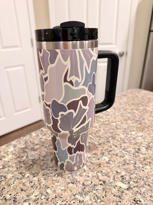 Camo Cutie 40 oz