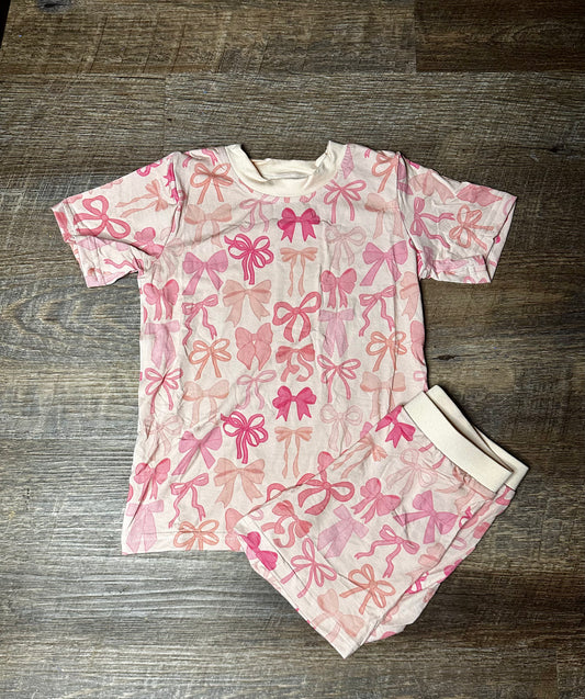 PINK BOWS TWO PIECE SHORT SET